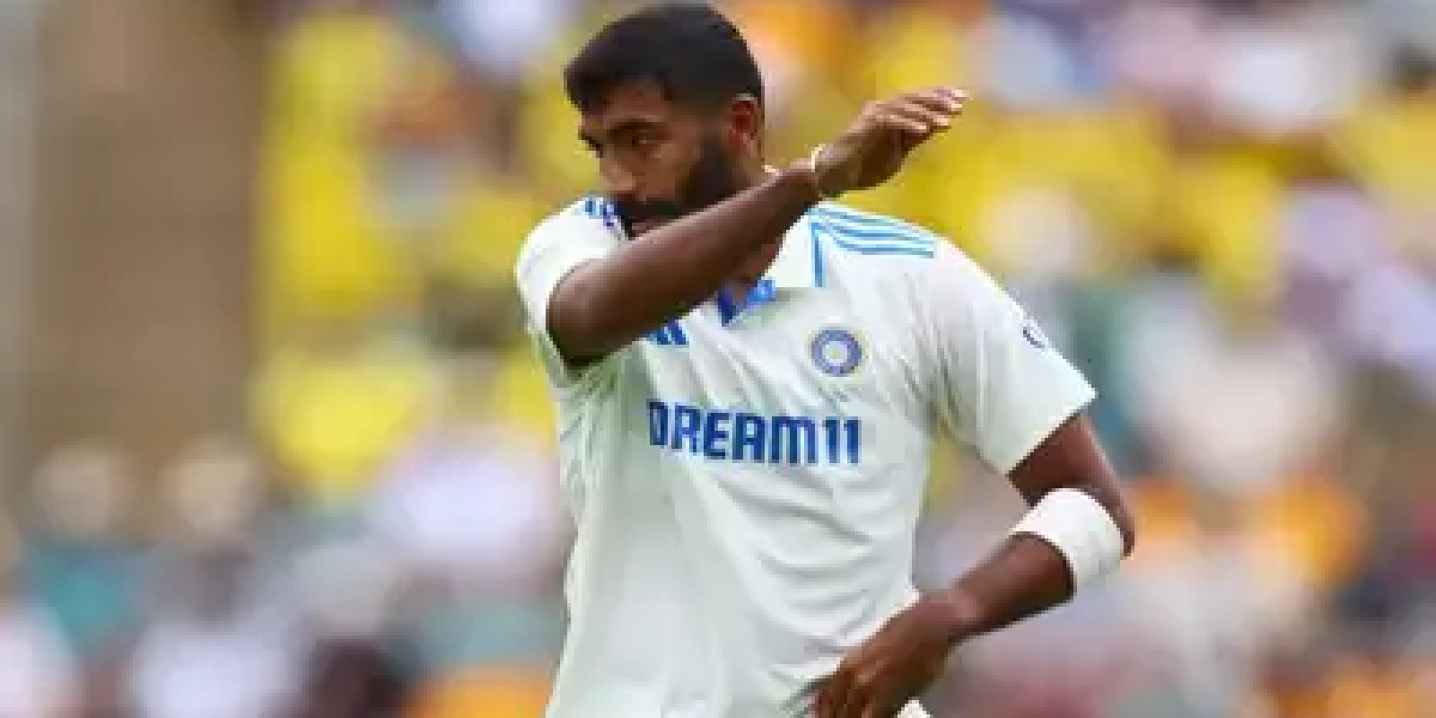 'Nahi ho raha swing' - Bumrah's frustration an early Gabba worry