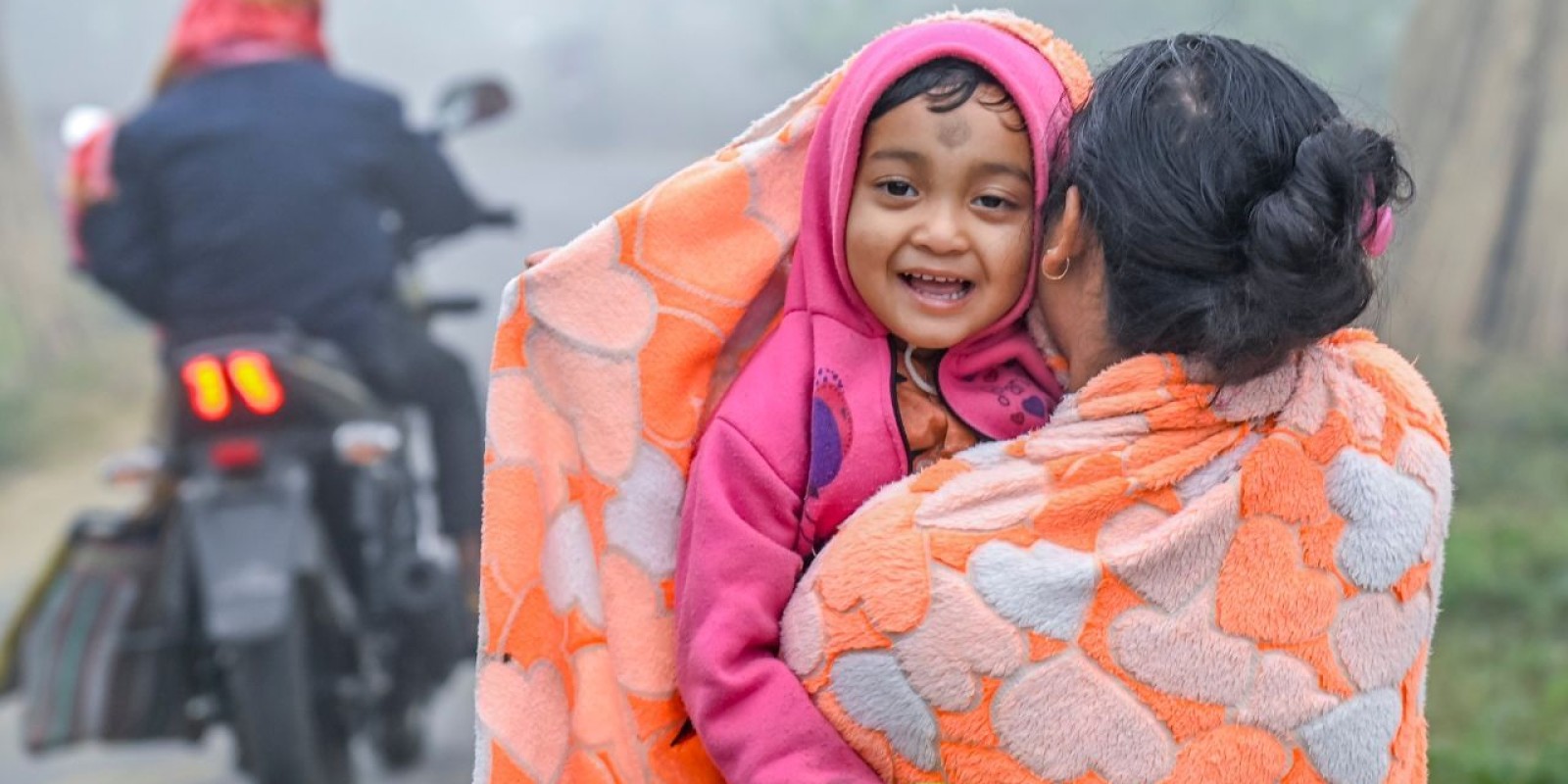 Weather Update: আবার স্যাঁতস্যাঁতে সকাল! পৌষের উইকেন্ড-এর দফা রফা করে দেবে আবহাওয়া, বলছে পূর্বাভাস