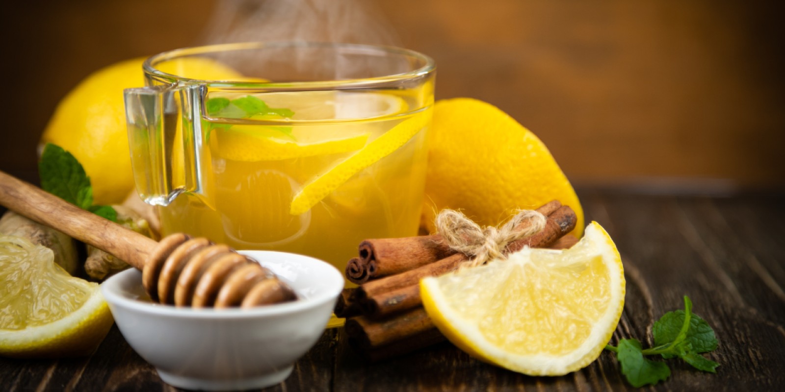 Honey and Lemon Hot Water 2024's Favourite Cold Remedy; Experts Share Why It Is The Timeless Elixir