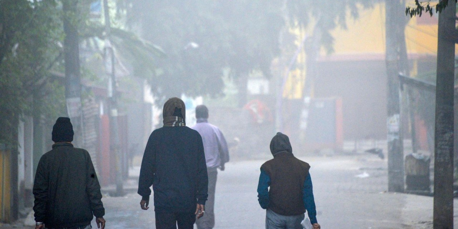 Weather Update: এই পাঁচ জেলার বাসিন্দা হলে খুব সাবধান! আলিপুর থেকে এল বড় আপডেট, ৭ ডিগ্রিতে কাঁপছে বাংলা