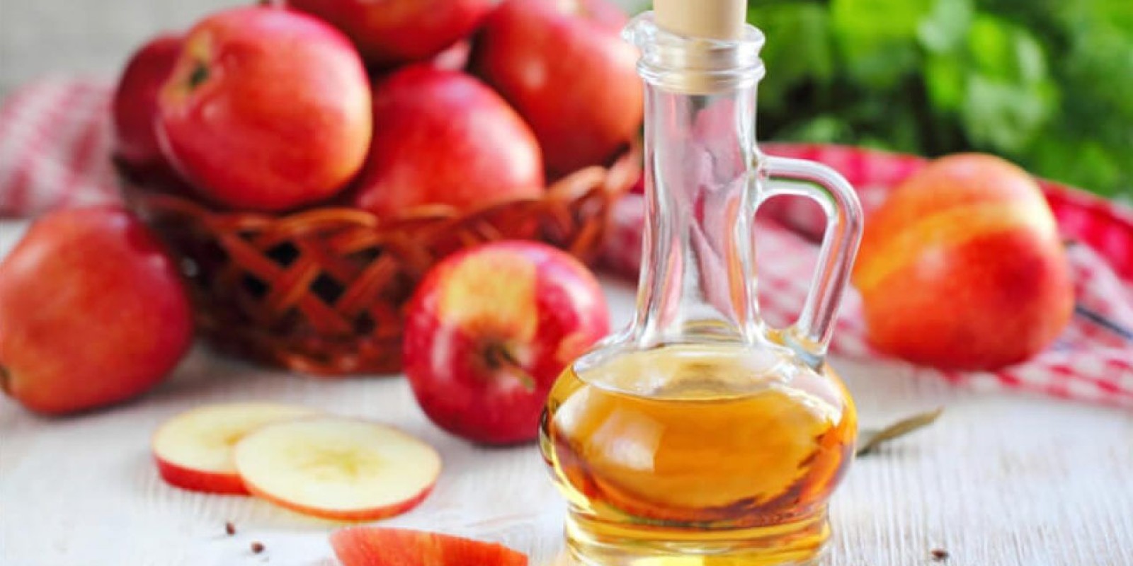 Apple Cider Vinegar: యాపిల్ సైడర్ వెనిగర్ ఇలా తీసుకుంటే బరువు తగ్గడం ఖాయం!