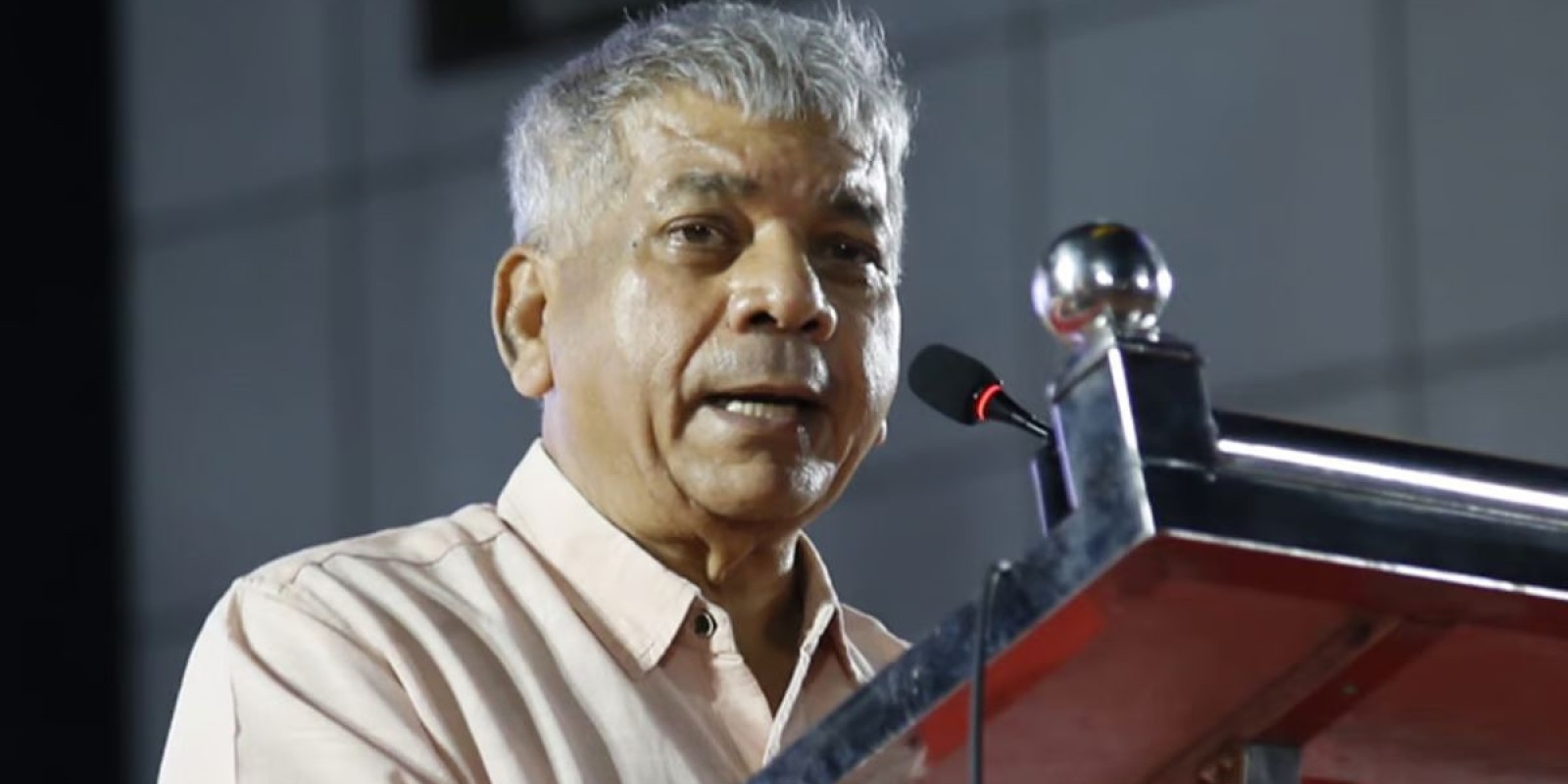 Prakash Ambedkar : सोमनाथ सूर्यवंशींच्या कुटुंबाला शासनाने पैसे अन् नोकरी द्यावी; प्रकाश आंबेडकरांची मागणी, सरकारवरही व्यक्त केला संताप