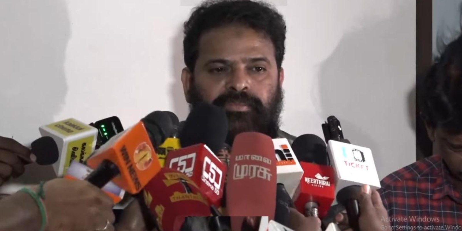 ‘‘எந்த மதம் சொன்னாலும் தவறு தான்’’ - இளையராஜா விவகாரம் குறித்து அமீர் கருத்து