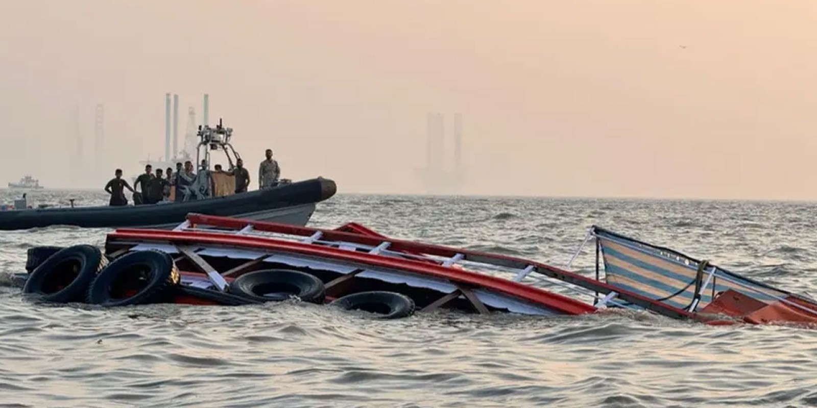 Mumbai Boat Accident: విహార యాత్రలో ఊహించని విషాదం.. ముంబై సముద్ర తీరంలో బోటు ఎలా మునిగిందంటే..