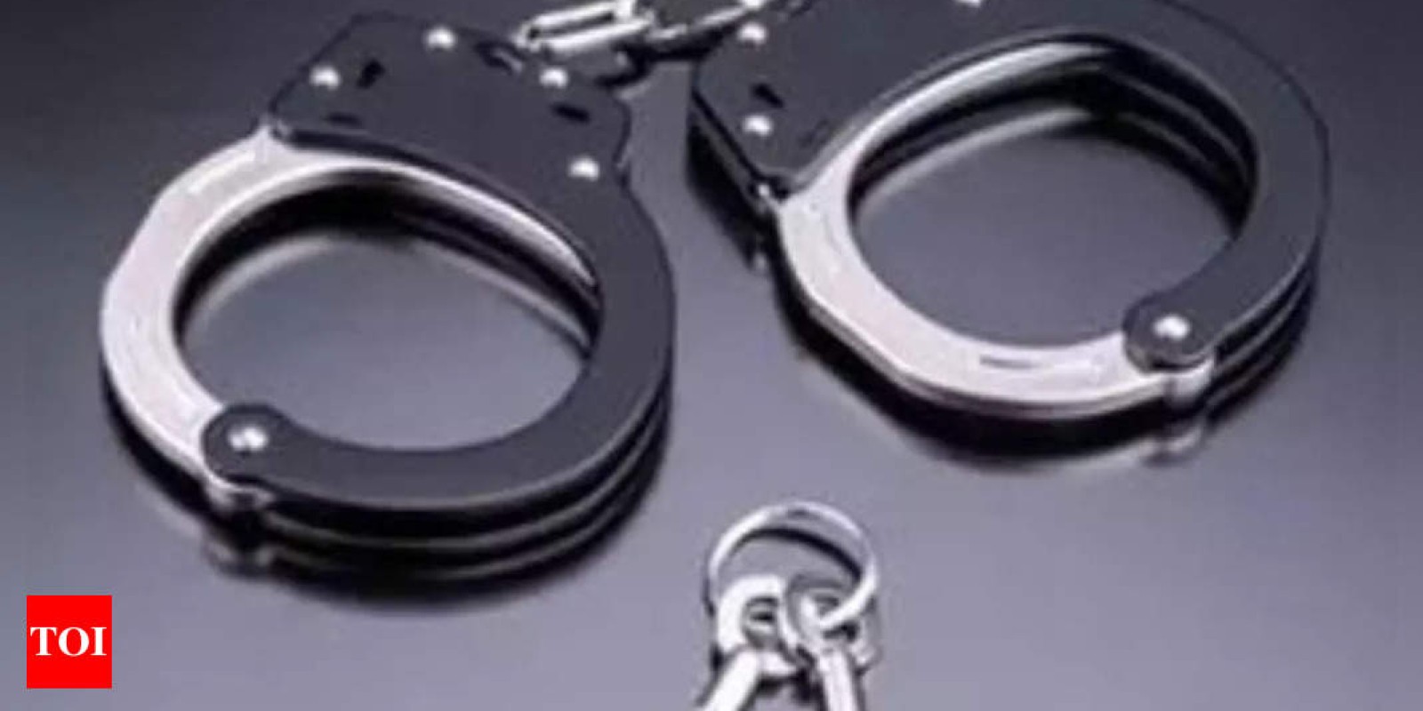 3 I-T officials, cop held for waylaying Tamil Nadu trader & robbing him of Rs 20L