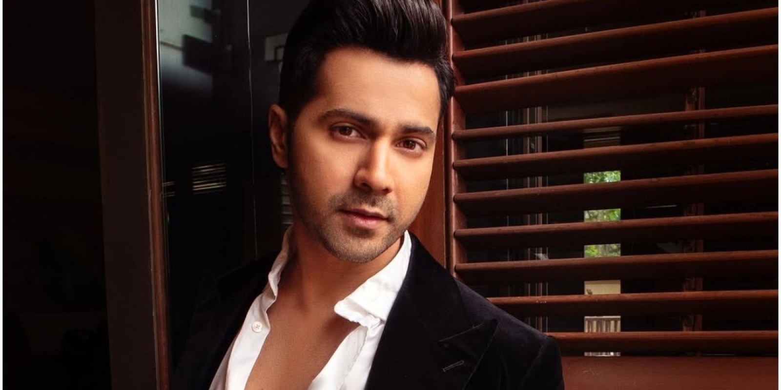 Varun Dhawan's humble response after nutritionist corrects his black coffee remark