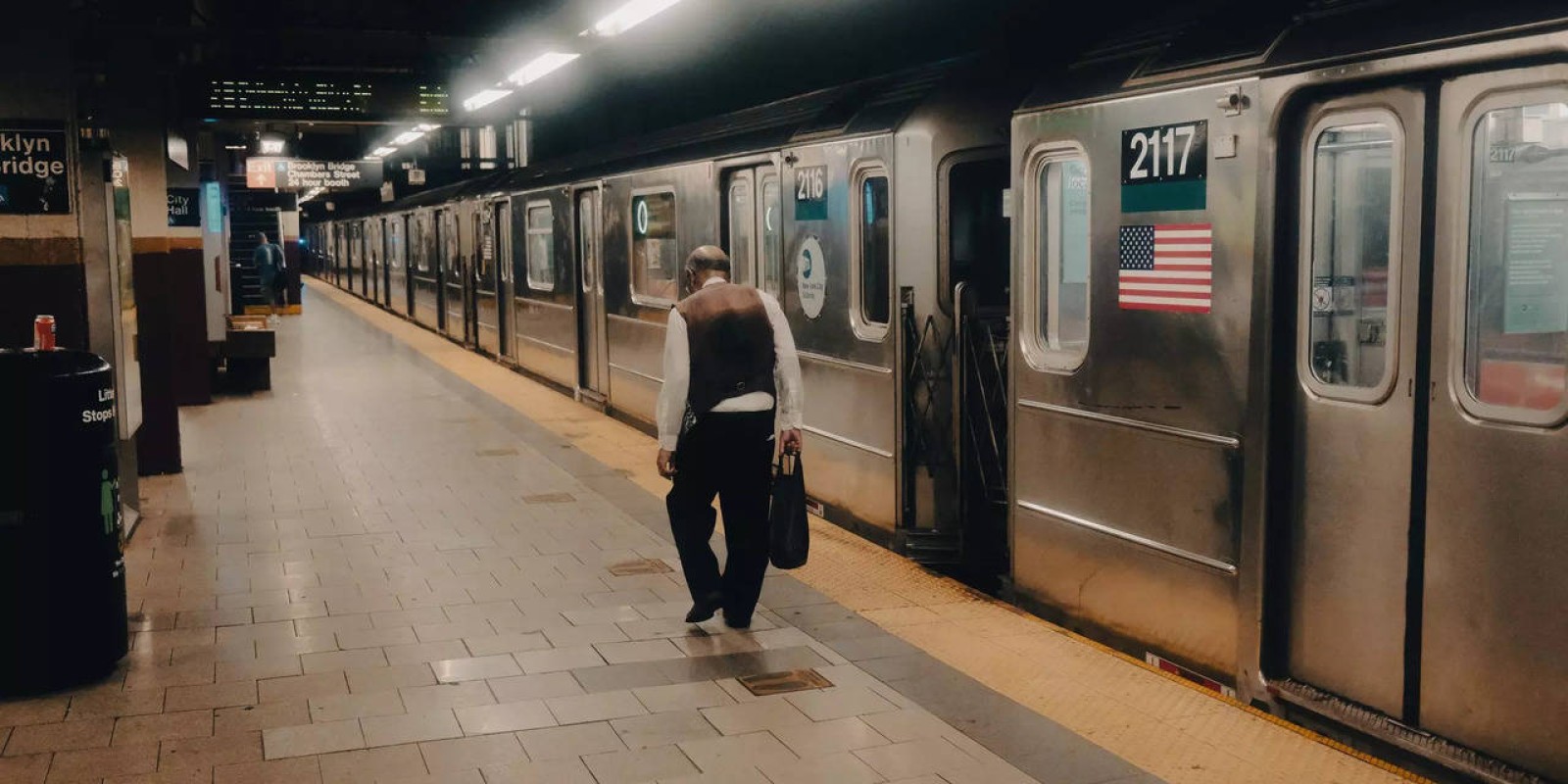 TDA Gang Members 'Robbing' Passengers On NYC Subway? Video Goes Viral