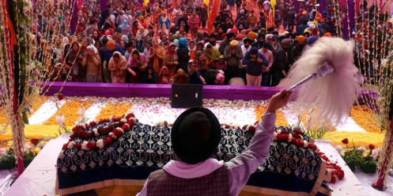 Prakash Purab of Guru Gobind Singh Ji celebrated across Jammu.