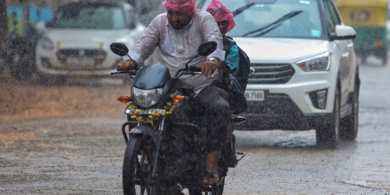 Bengaluru anticipates its first rainfall of the year on January 13-14.