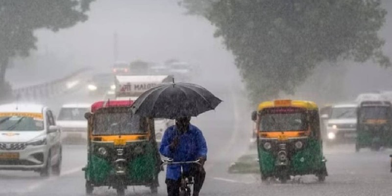 കേരളത്തിൽ മഴ മുന്നറിയിപ്പിൽ മാറ്റം; യെല്ലോ അലർട്ട്