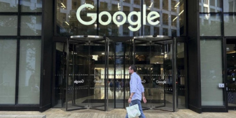 UK watchdog investigates Google's search and ad practices.