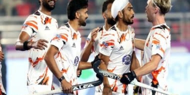 Shrachi Rarh Bengal Tigers defeat UP Rudras in Hockey India League match.