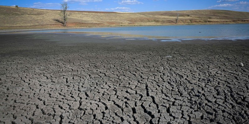 2024: Earth's hottest year on record, exceeding 1.5°C above pre-industrial levels.