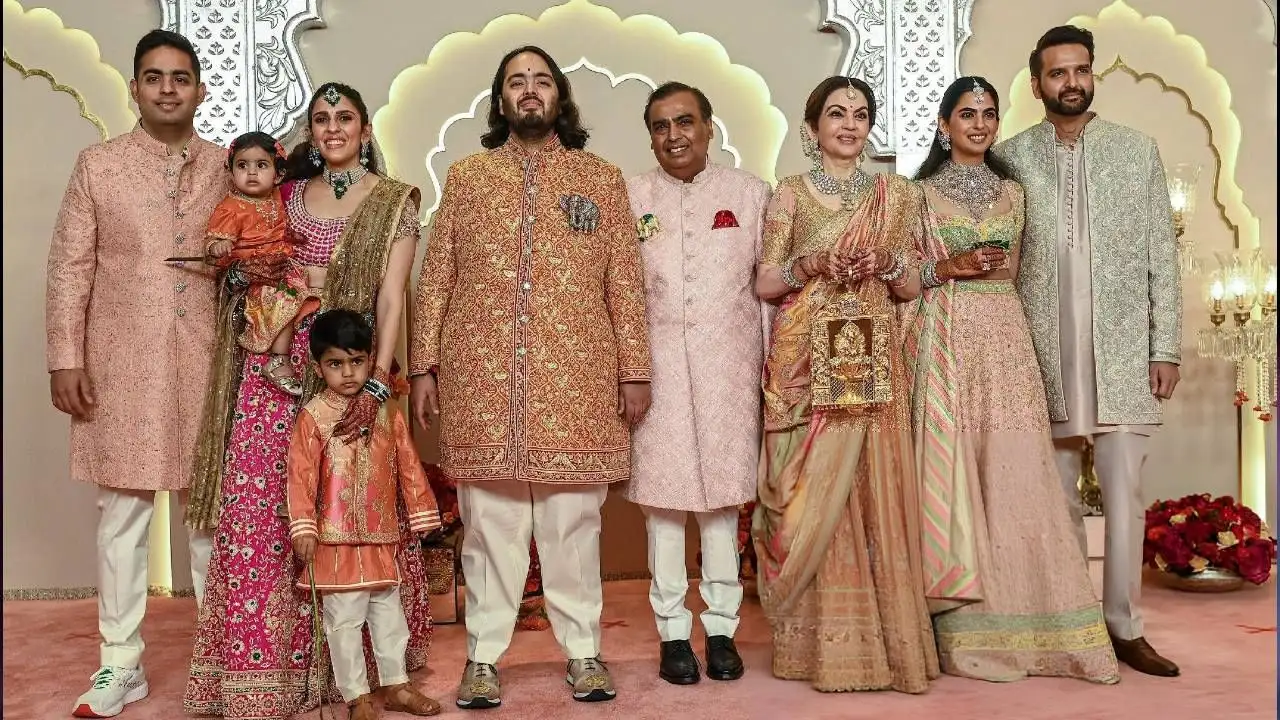 अनंत अंबानी को मिला रिलायंस इंडस्ट्रीज में बड़ा पद और तोहफ़ा