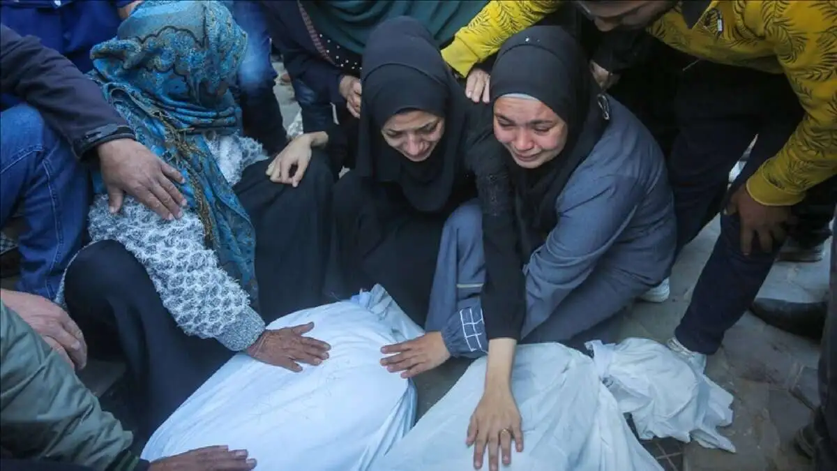 Gaza death toll surpasses 52,000 after Israeli strikes.