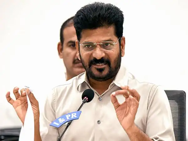 సీఎం రేవంత్ రెడ్డి: కేసీఆర్ చావు కోరలేదు, ఆసుపత్రికి వెళ్ళాను