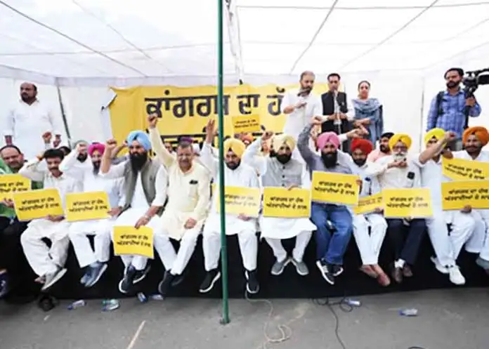 ਬਾਜਵਾ ਖ਼ਿਲਾਫ਼ ‘ਆਪ’ ਦਾ ਵਿਰੋਧ ਪ੍ਰਦਰਸ਼ਨ, ਹਜ਼ਾਰਾਂ ਵਲੰਟੀਅਰ ਸ਼ਾਮਲ
