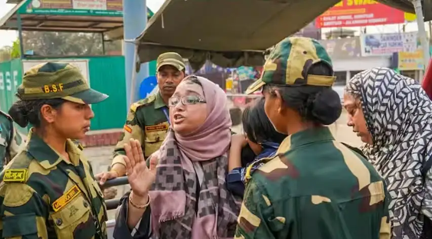 ਪਾਕਿਸਤਾਨ ਨੇ ਆਪਣੇ ਨਾਗਰਿਕਾਂ ਨੂੰ ਵਾਪਸ ਸੱਦਣ ਲਈ ਸਰਹੱਦ ਖੋਲ੍ਹੀ