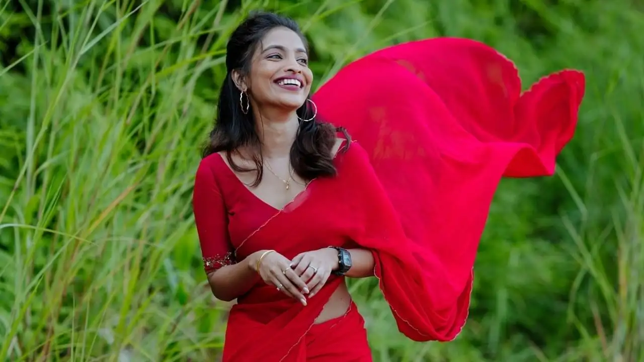 കൊച്ചി ജോബ് തട്ടിപ്പ് കേസ്: കാർത്തികയുടെ ഫോൺ സംഭാഷണം വൈറൽ