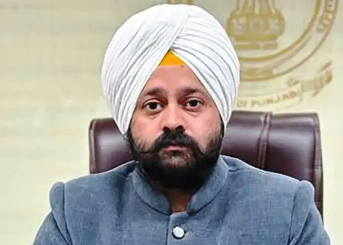 ਪੰਜਾਬ ਦੇ ਰਾਜਪਾਲ ਨਸ਼ਿਆਂ ਵਿਰੁੱਧ ਪੈਦਲ ਯਾਤਰਾ ਕਰਨਗੇ ਡੇਰਾ ਬਾਬਾ ਨਾਨਕ ਤੇ ਫਤਿਹਗੜ੍ਹ ਚੂੜੀਆਂ ਵਿਖੇ।