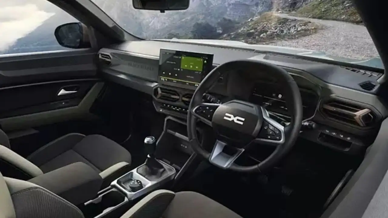 रेनॉ की नई SUV, डस्टर की वापसी, हाइब्रिड इंजन के साथ।