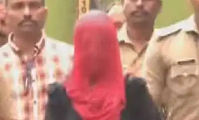 വ്യാജ നീറ്റ് ഹാൾ ടിക്കറ്റ്: പരീക്ഷയ്ക്ക് പോകില്ലെന്ന് കരുതി നിർമ്മിച്ചത്