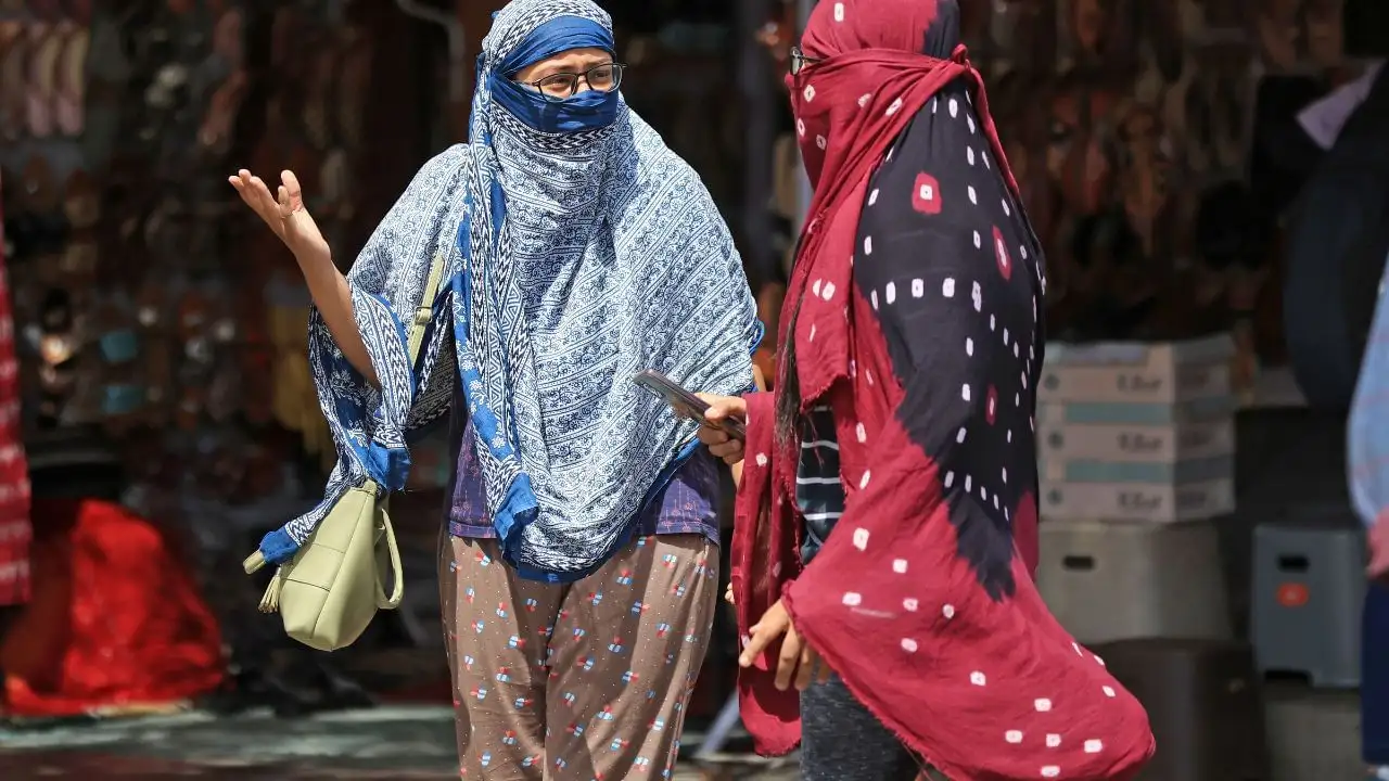 কলকাতায় ভ্যাপসা গরম, ৪০-৪১ ডিগ্রি সেলসিয়াস তাপমাত্রা