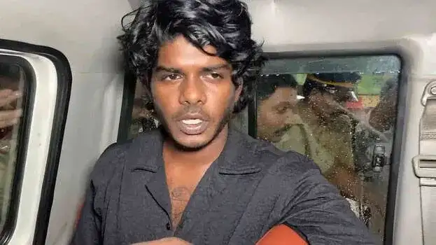 വേടനെതിരെ പുലിപ്പല്ല് കേസിൽ കുറ്റം നിലനിൽക്കില്ലെന്ന് കോടതി