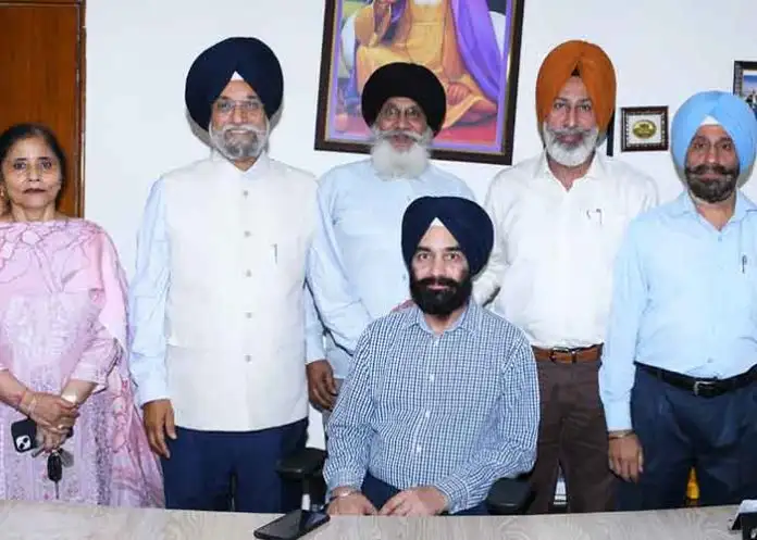 ਪ੍ਰੋ. ਕਰਮਜੀਤ ਸਿੰਘ ਚਾਹਲ ਨੇ ਗੁਰੂ ਨਾਨਕ ਯੂਨੀਵਰਸਿਟੀ ਵਿੱਚ ਨਵਾਂ ਅਹੁਦਾ ਸੰਭਾਲਿਆ