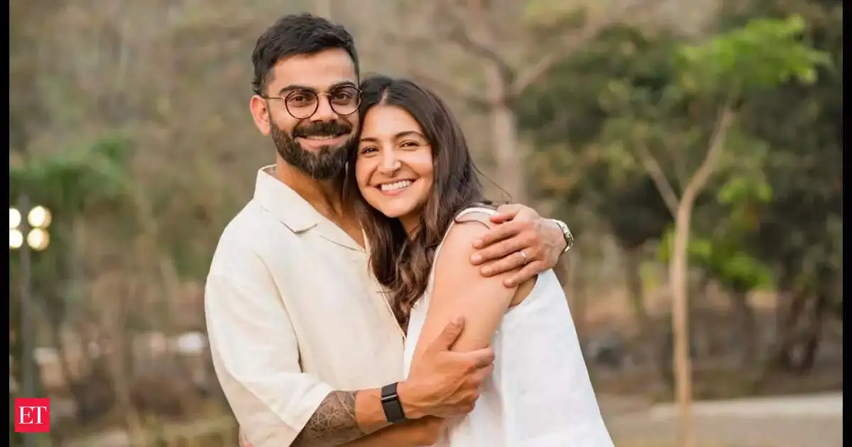Anushka Sharma and Virat Kohli Support Indian Armed Forces