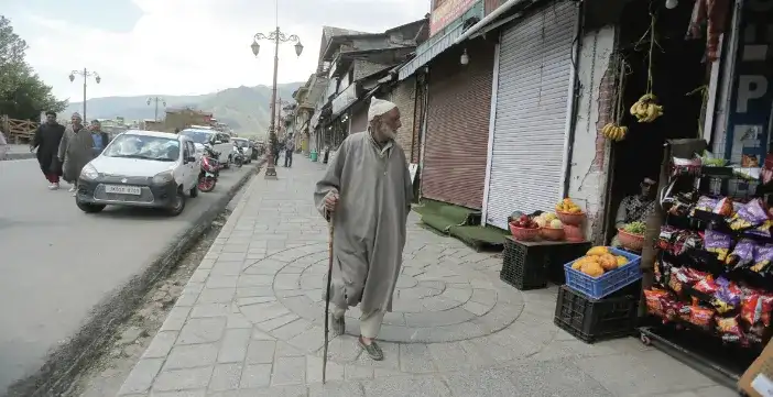 Kashmir's business activity plummets due to escalating India-Pakistan tensions.