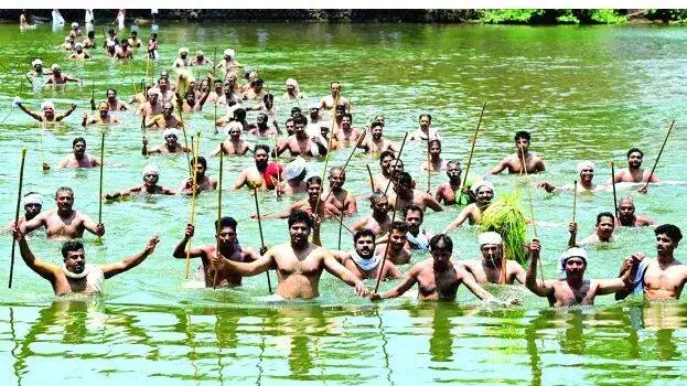 അഷ്ടമച്ചാൽ ഭഗവതി ക്ഷേത്രത്തിൽ ആചാരപരമായി മീനമൃത് സമർപ്പണം