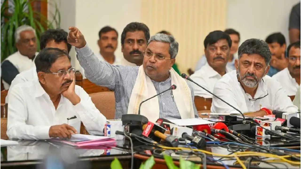 ಕರ್ನಾಟಕದ ಸಚಿವ ಸಂಪುಟದಲ್ಲಿ ಜಾತಿ ಗಣತಿ ವರದಿ ಚರ್ಚೆ ಮತ್ತು ಕೋಲಾಹಲ