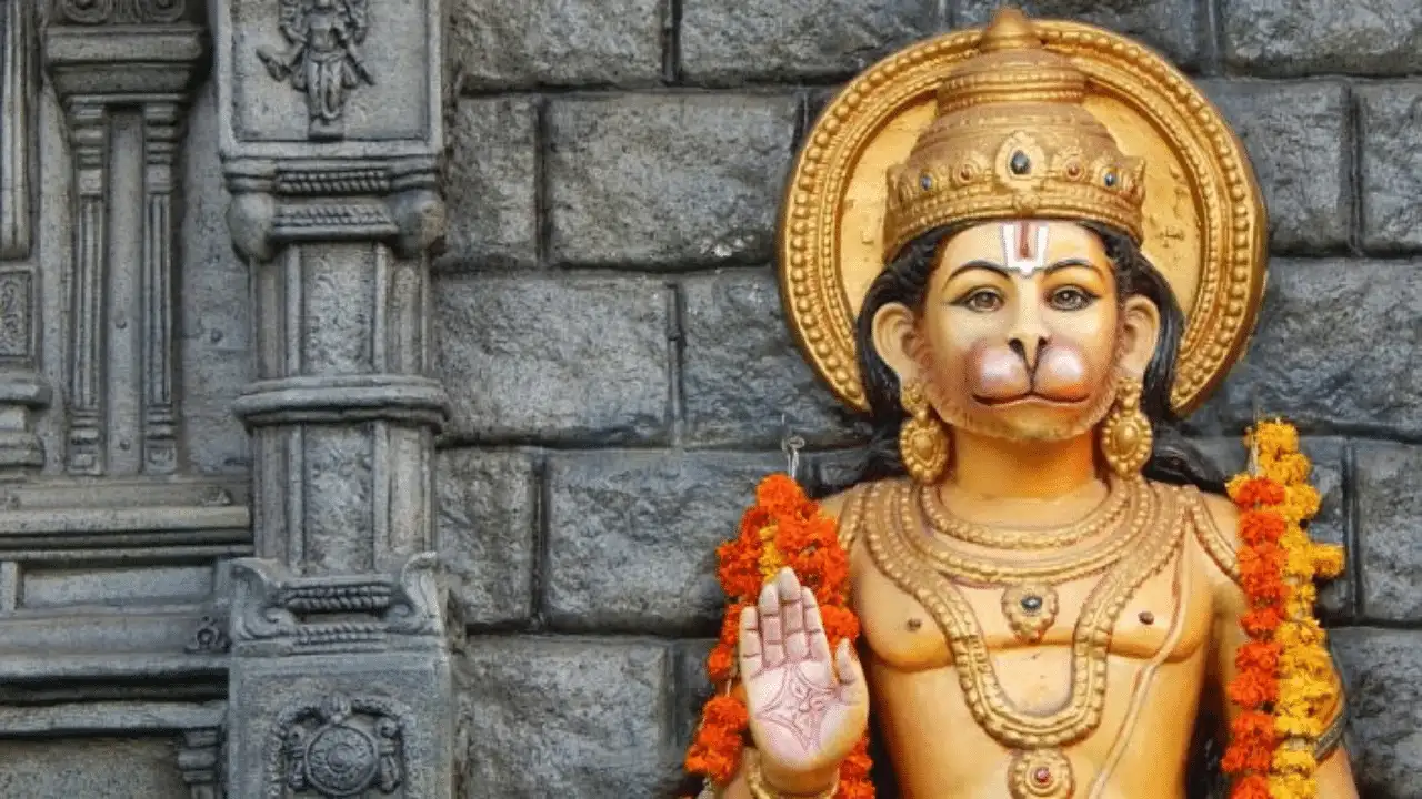 കർണാടകയിലെ ഹനുമാൻ ക്ഷേത്രം: മുസ്ലീങ്ങൾ പൂജാരികളായുള്ള പ്രത്യേകത