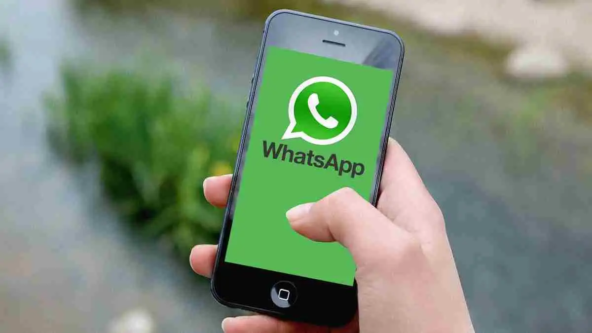 WhatsAppનું નવું AI ફીચર:  AIથી પ્રોફાઇલ પિક્ચર બનાવો