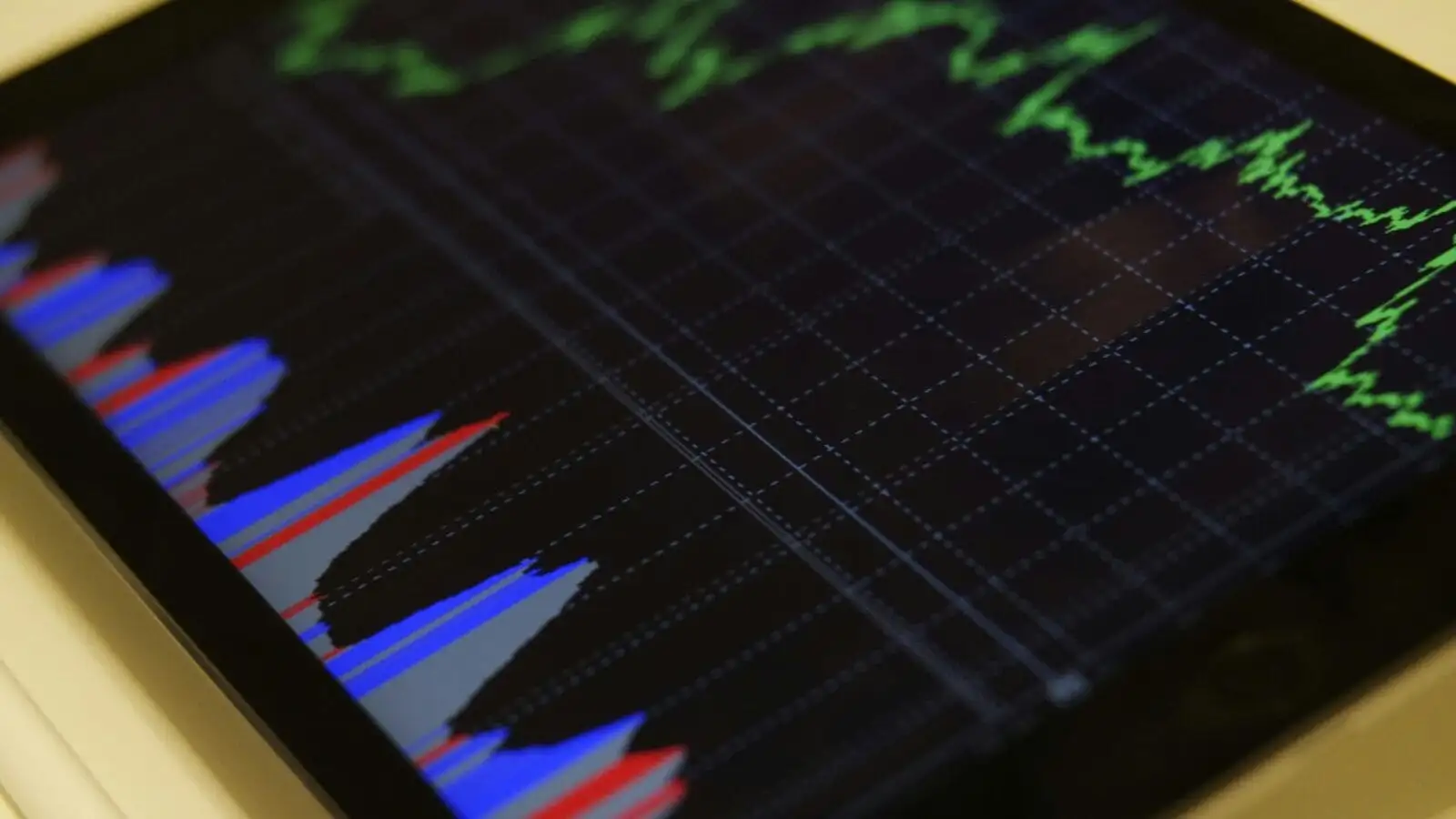 Block deals surge in India, defying IPO lull and volatility.
