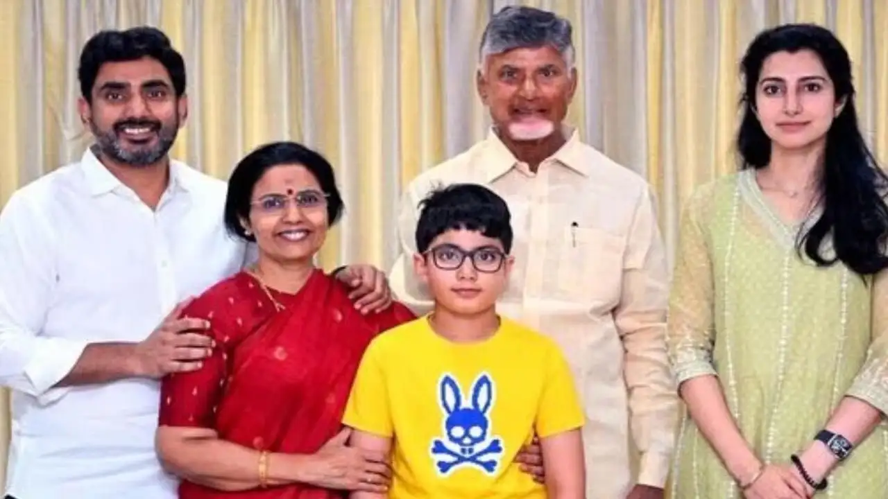 చంద్రబాబు కుటుంబంతో కలిసి 75వ జన్మదిన వేడుకలు విదేశాల్లో