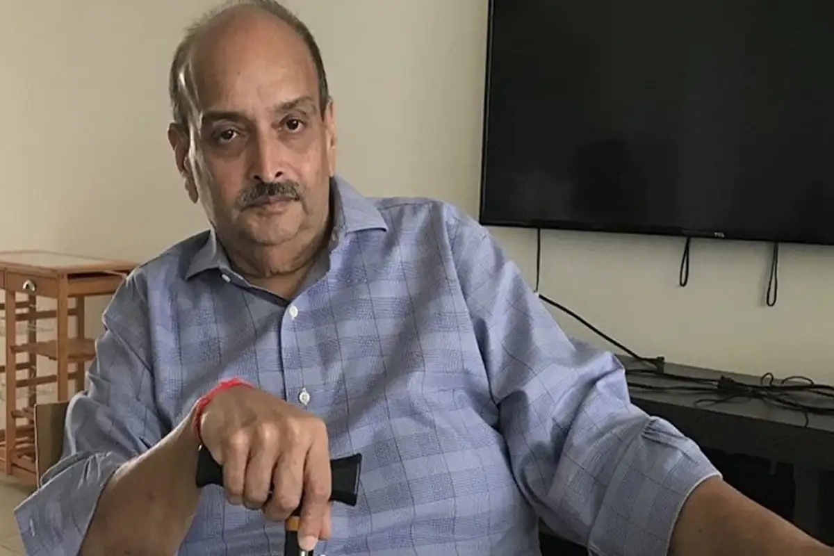 सेबी ने भगोड़े हीरा कारोबारी मेहुल चोकसी को 2.1 करोड़ रुपये का नोटिस भेजा।