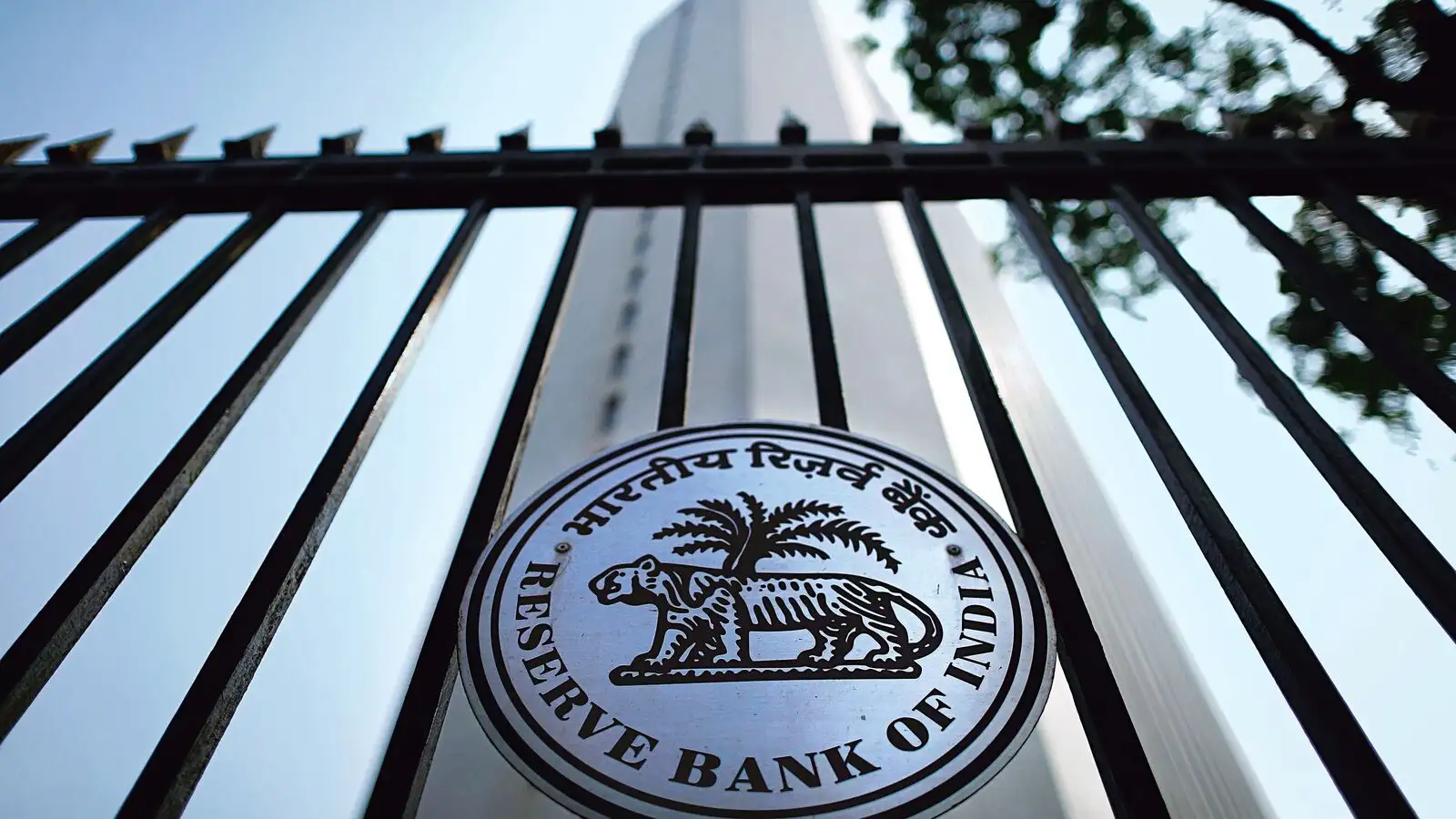 Easing of Bank and NBFC investment rules in AIFs.
