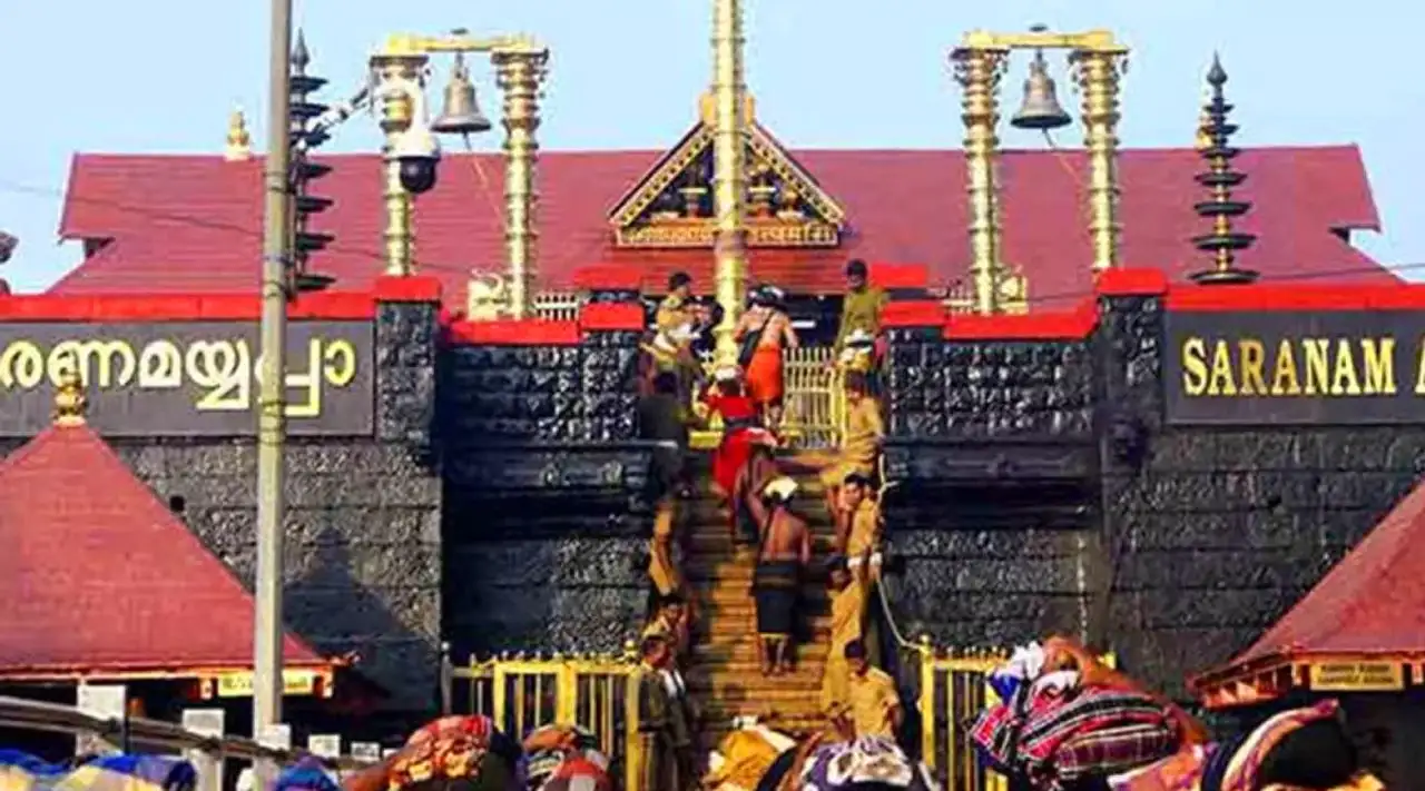 சபரிமலை ஐயப்பன் கோயில் நடை திறப்பு: ஐந்து நாள் தரிசனம்