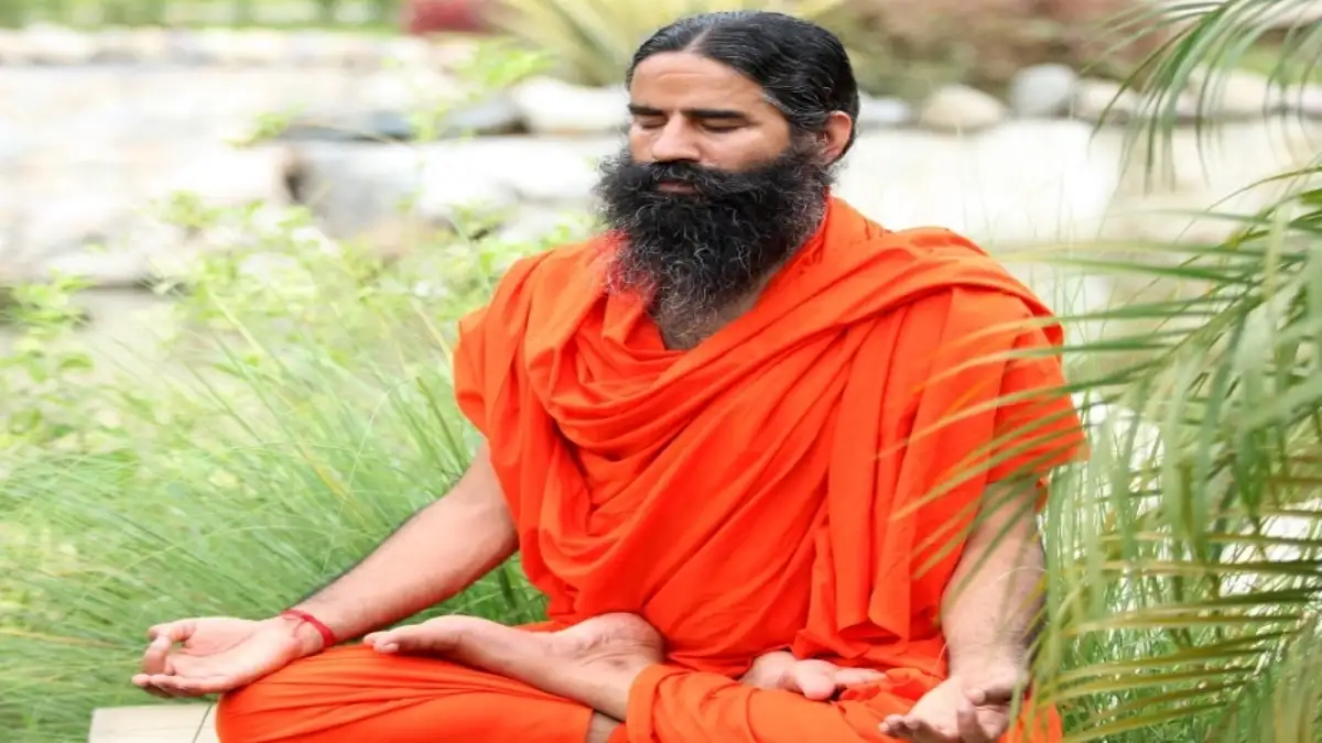 மன அழுத்தத்தைக் குறைக்க யோகா பயிற்சி: பதஞ்சலி யோகா வழிமுறைகள்