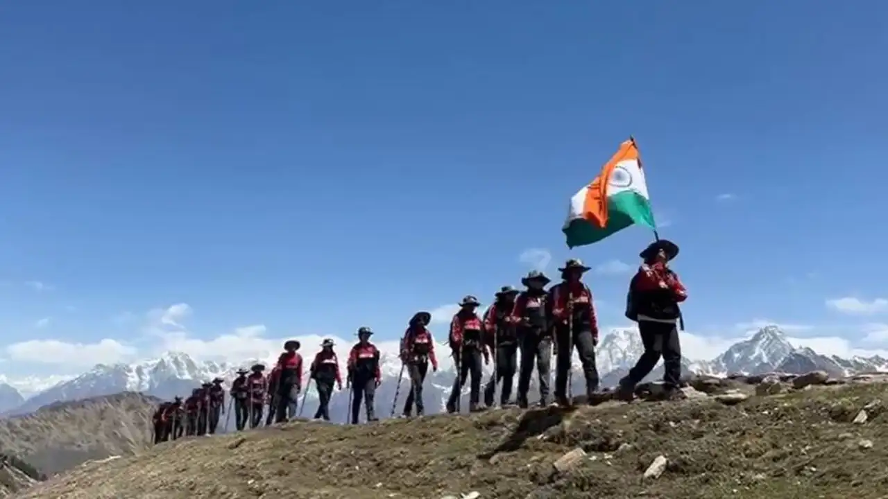 ಮೈಸೂರಿನ ಪೌರ ಕಾರ್ಮಿಕರ ಮಕ್ಕಳು ಹಿಮಾಲಯವನ್ನು ಏರಿದರು