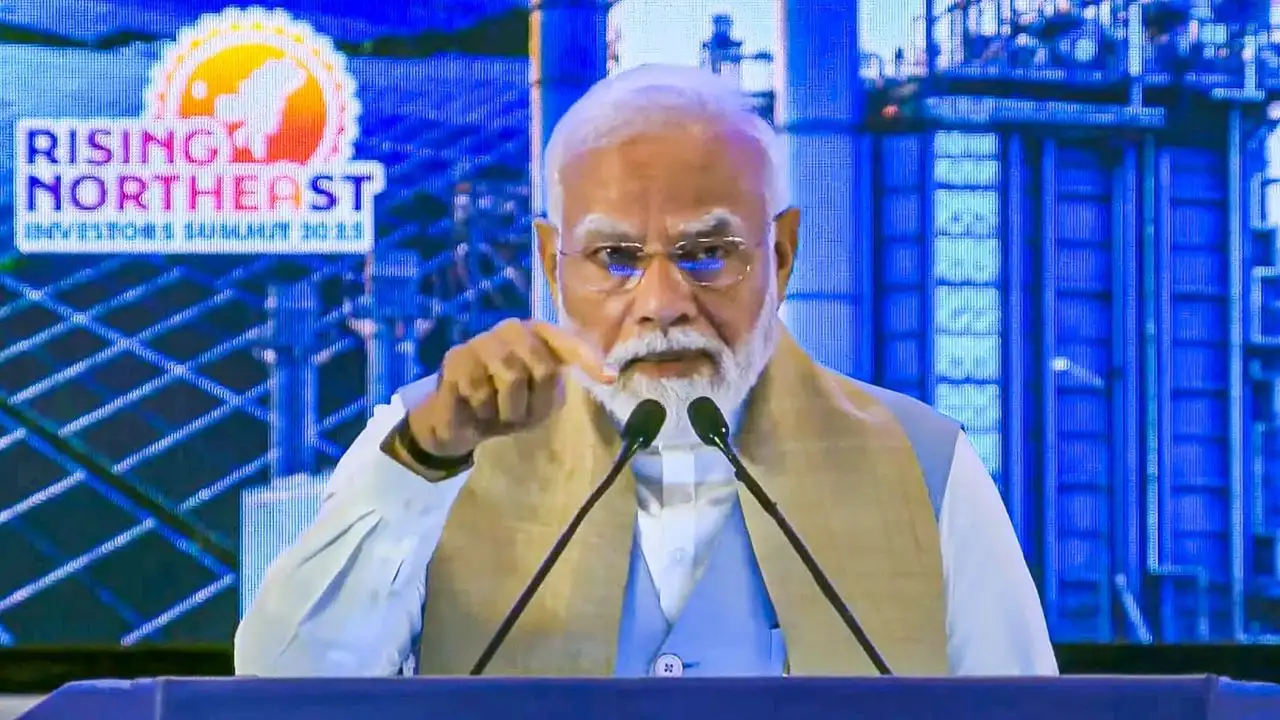 উত্তর-পূর্বে বিনিয়োগের ঘোষণা, মোদীর বড় বার্তা
