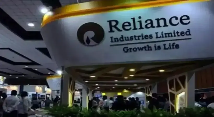 റിലയൻസ് സോളാർ മൊഡ്യൂൾ ഫാക്ടറി ആരംഭിക്കും; വലിയ നിക്ഷേപം