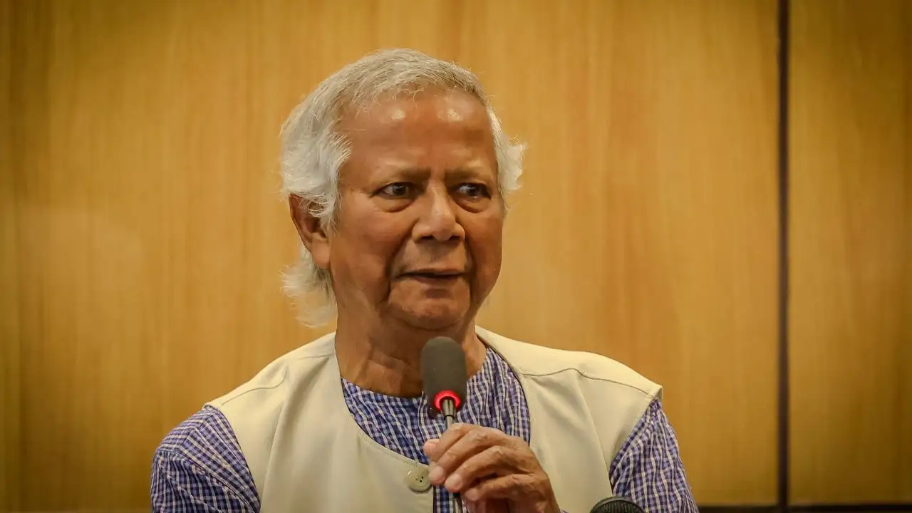 ইউনূসের উপদেষ্টা পরিষদের বড় বার্তা: সরকারের দায়িত্ব পালন অসম্ভব হলে...