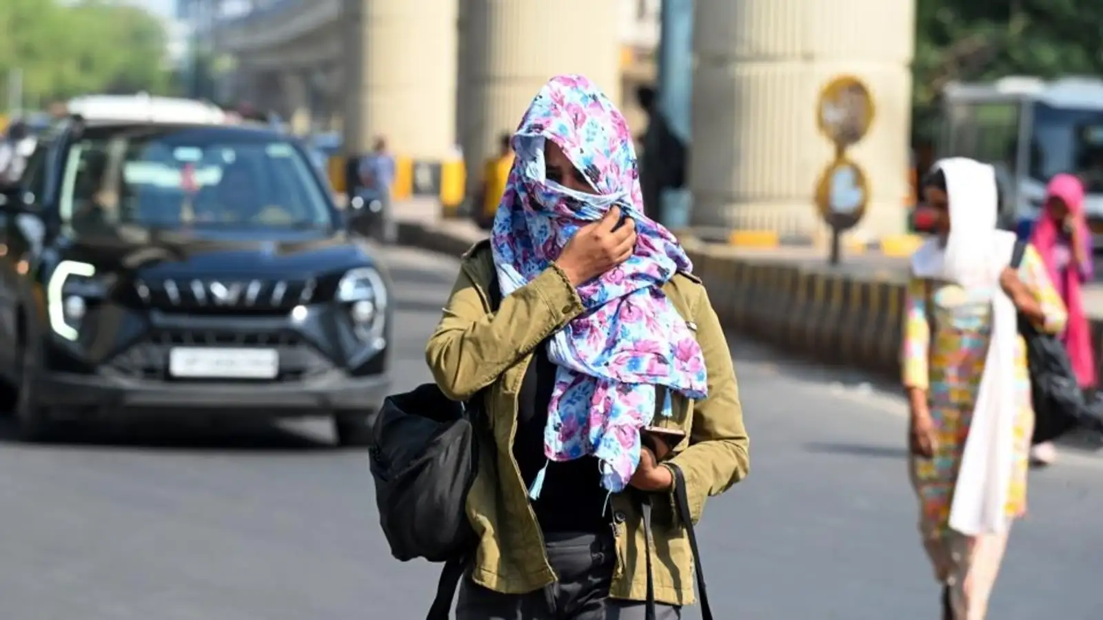 J&K students' body demands immediate summer break due to heatwave.