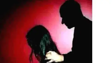 പാലാരിവട്ടത്തെ മസാജ് പാർലർ: അനാശാസ്യ പ്രലോഭനത്തിന് പരാതി